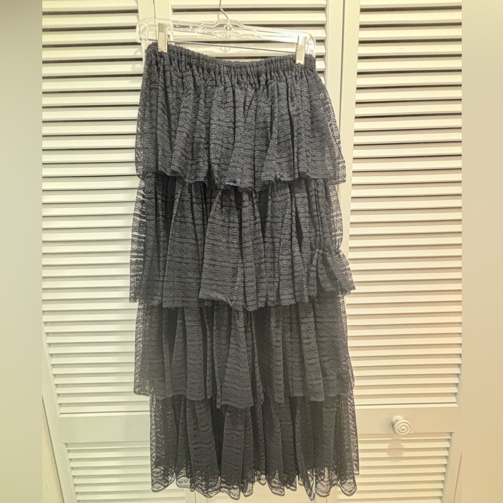 Free People Black Lace Maxi Skirt | One Size |
NWOT| Boho Tiered Beauty